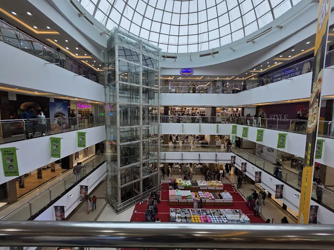Y Mall, Thrissur